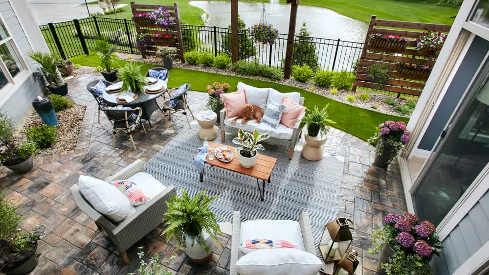 The Courtyards at Hodges Farm by Epcon Communities